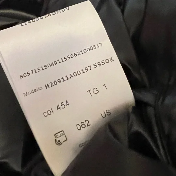 Moncler Zubair Zip-up Jacket Red Size 1 New - Picture 11 of 16